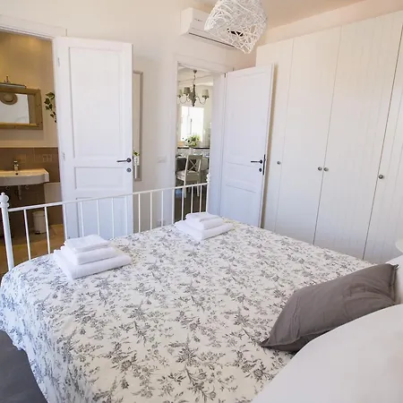 Bed & Breakfast Azzurro 4*