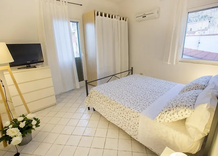 Azzurro 4*