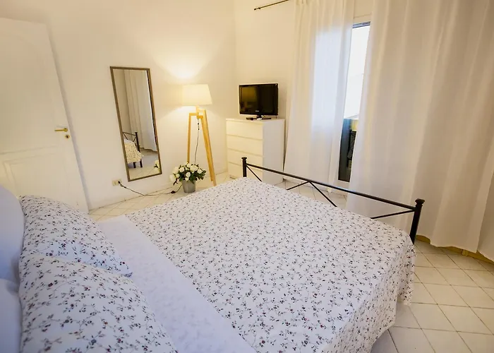 Azzurro 4*
