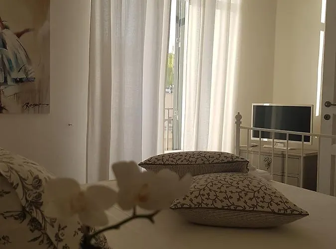Azzurro 4*