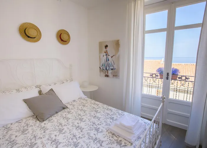 Azzurro Panzió 4*