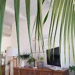 Azzurro Bed & Breakfast 4*